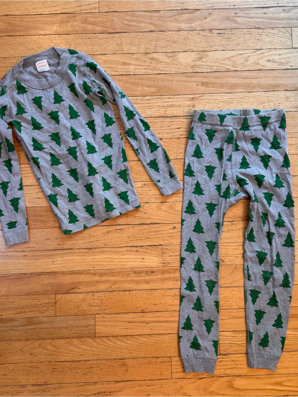 Hanna Andersson Christmas Tree Pajama Set 6-7 small Holiday